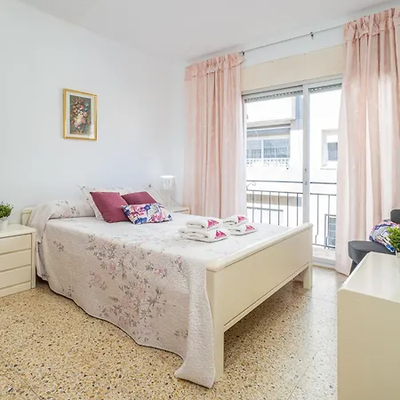 Basic Comfort Poeta Marquina 1º 2025 Apartamento